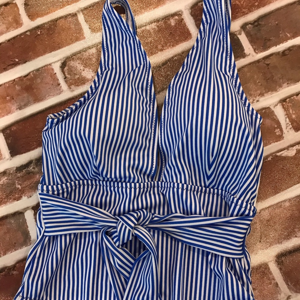 NWT Sea Beauty swimsuit size medium - Picture 3 of 7